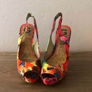 G by Guess Multicolor Floral Heels